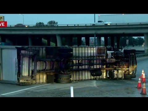 Eastbound I-80 connector to I-5 in Sacramento blocked by big rig