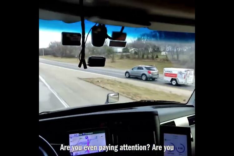 Life on the Road: Inside the World of American Big Rig Truckers #TruckingLife #BigRigAdventures