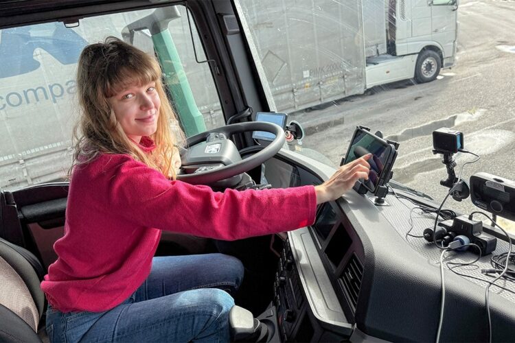 The Beautiful Side of Trucking Life