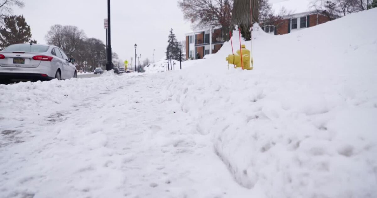 Winter weather sparks sidewalk concerns in East Grand Rapids